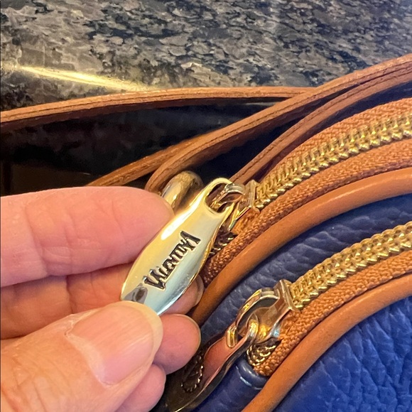 Valentina Leather from Italy 🇮🇹 Blue and Tan Crossbody Bag - Picture 2 of 9